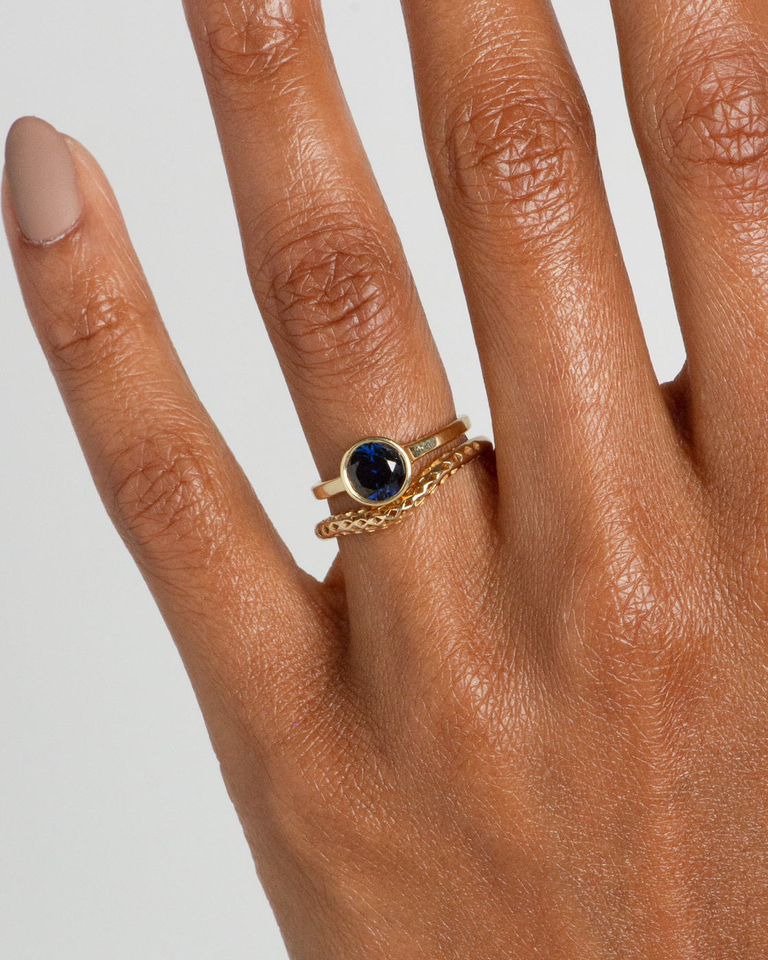 Allium_Blue_Sapphire_Ring_and_Band_WEB2