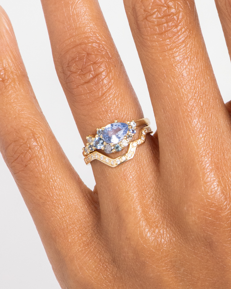 Sway Cluster Sky Blue Sapphire Ring with Linea Diamond Band_WEB2